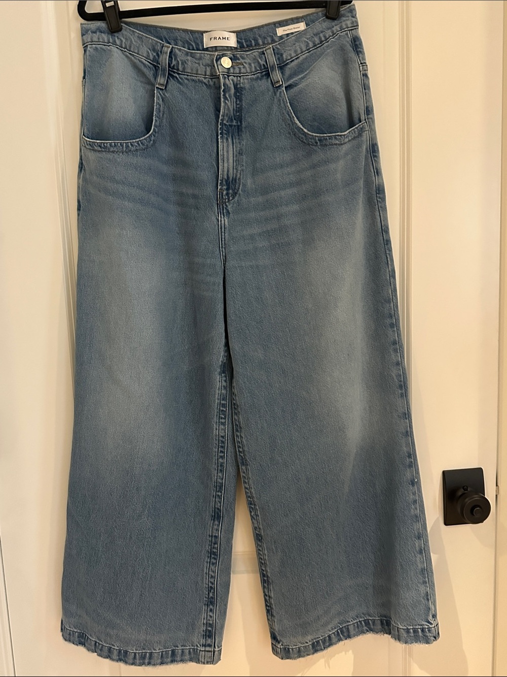 Frame Denim The Pixie Skater Light Blue Wide-Leg Jeans